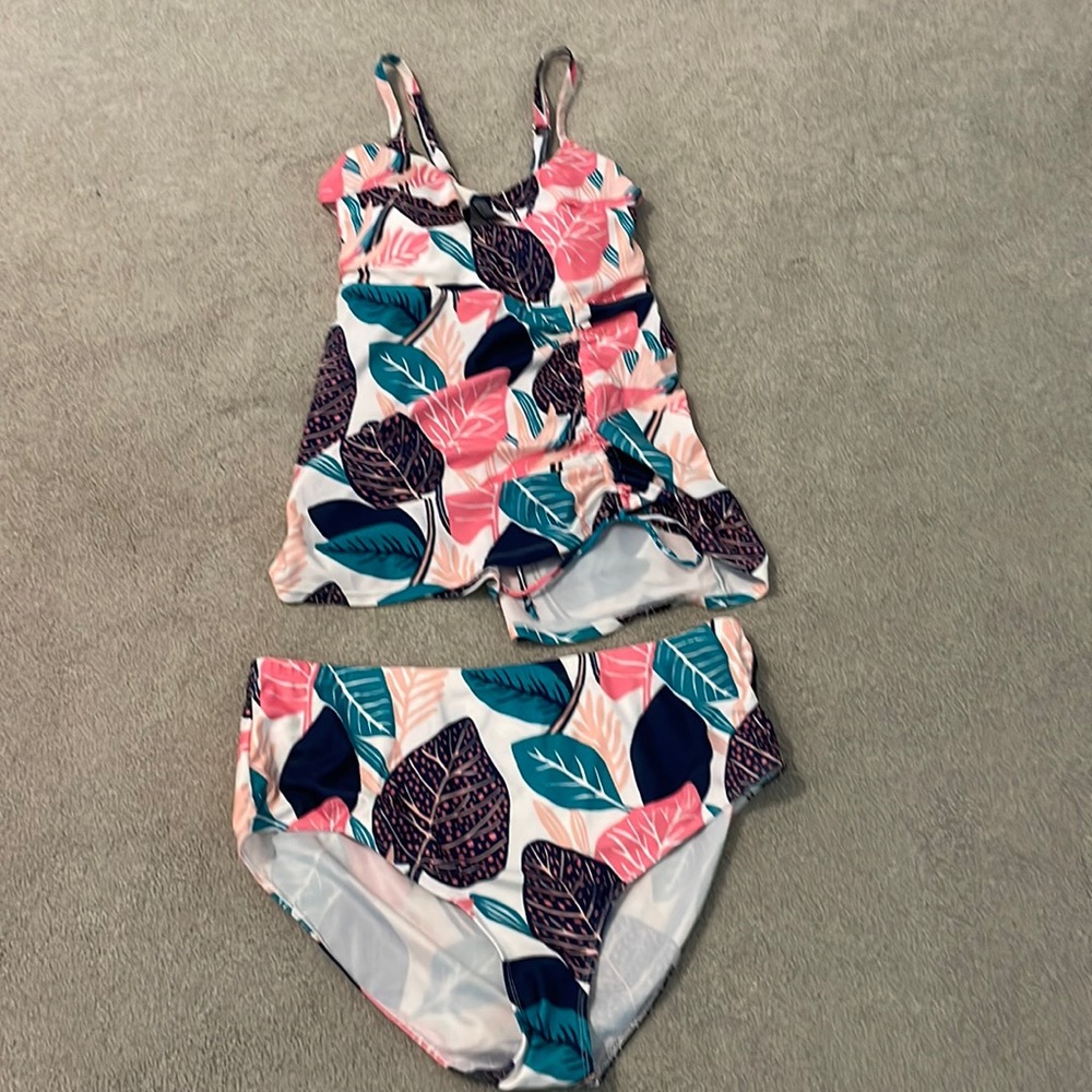 Leaf print Tankini Size XL